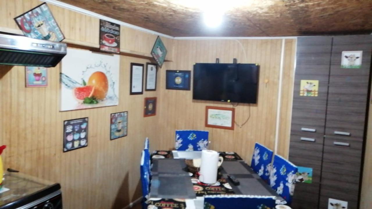 "Mi Hostal Tu Casa" Hostal Familiar Solo Empresas, Turistas Y Viajeros Espacio Para Bicicletas Y Motos Puerto Montt Eksteriør billede