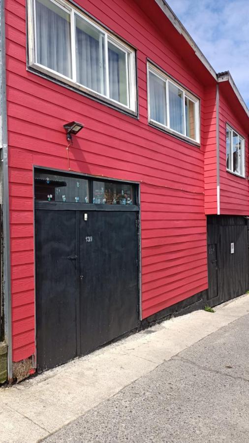 "Mi Hostal Tu Casa" Hostal Familiar Solo Empresas, Turistas Y Viajeros Espacio Para Bicicletas Y Motos Puerto Montt Eksteriør billede